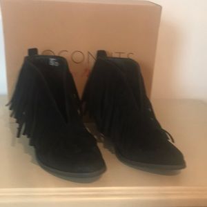 Black suede fringe size 7.5 booties,  3 inch heel